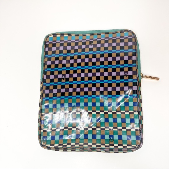 Tory Burch ipad cover case - Picture 4 of 5